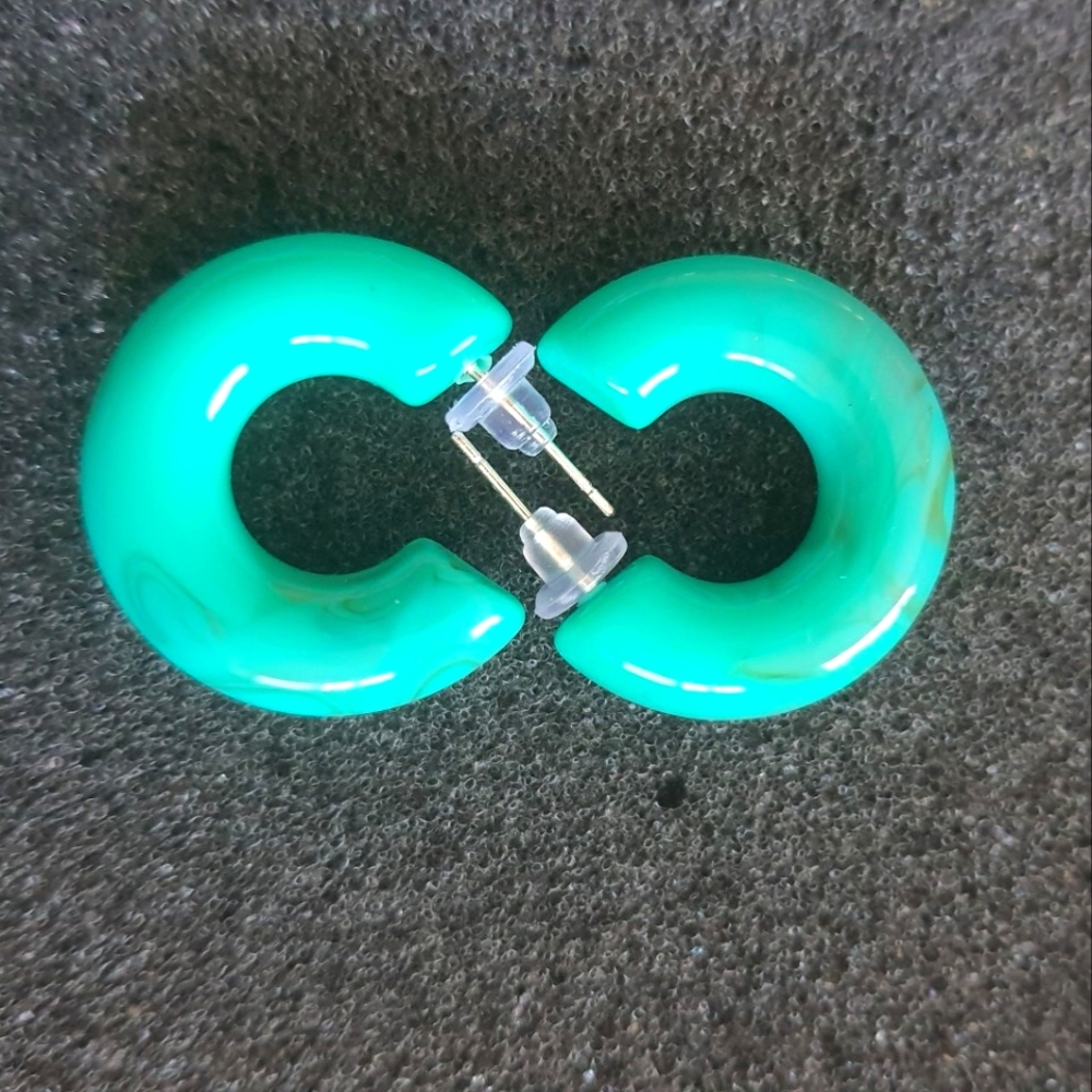 Sea green small C-hoop earrings